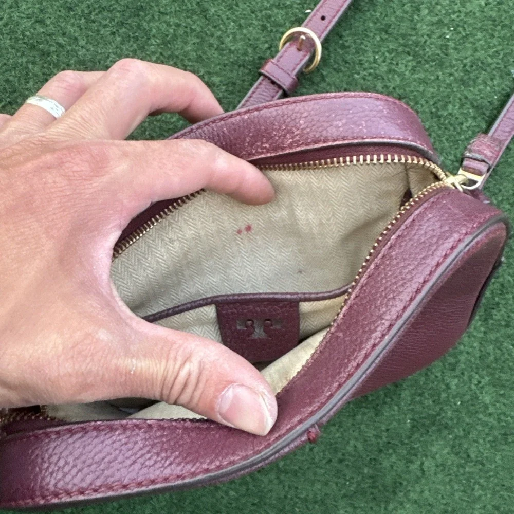 CUTE Tory Burch Miller Crossbody Leather Handbag. Burgundy Color ~Very NICE!